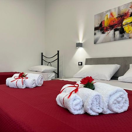 Casa Vacanze La Perla Rara Таранто Екстер'єр фото